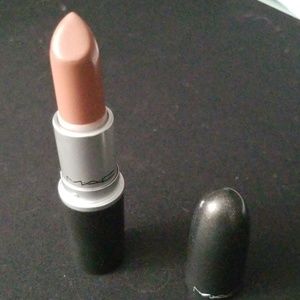 MAC Lipstick in Among the Fireflies